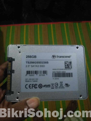 Transcend 256 GB SSD Hard Disk